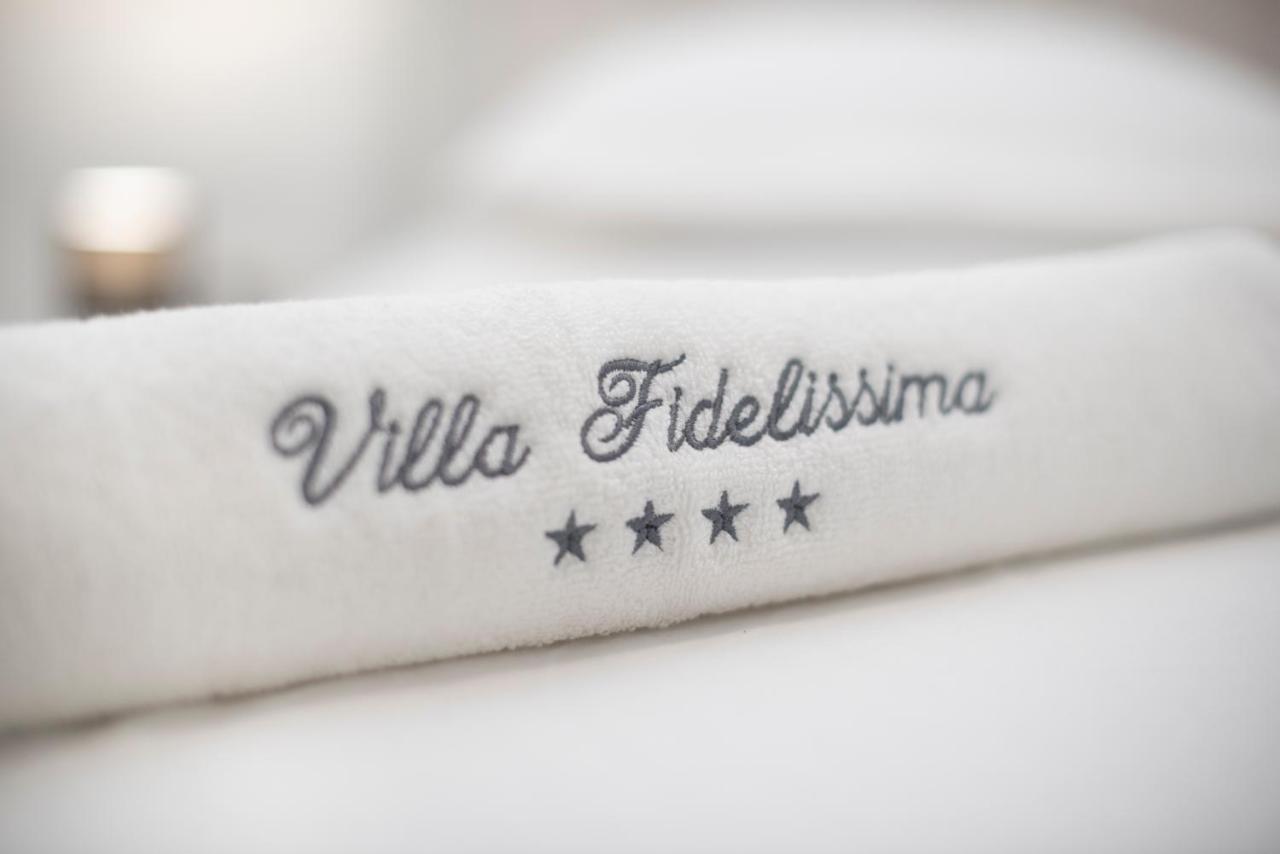 Villa Fidelissima คาชเตลา ภายนอก รูปภาพ