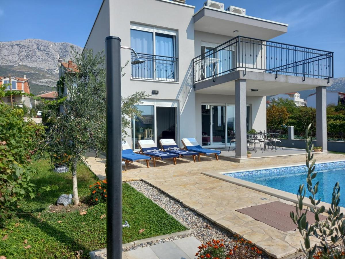 Villa Fidelissima คาชเตลา ภายนอก รูปภาพ