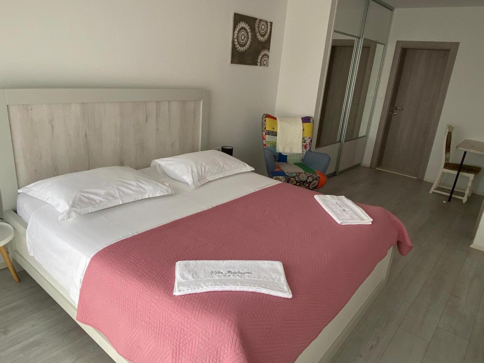 Villa Fidelissima คาชเตลา ภายนอก รูปภาพ